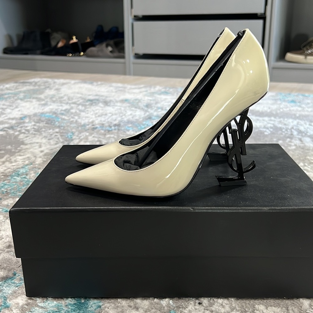 Ysl saint laurent pumps